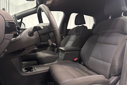 valkoinen MG MG4 2023 kuva 22.