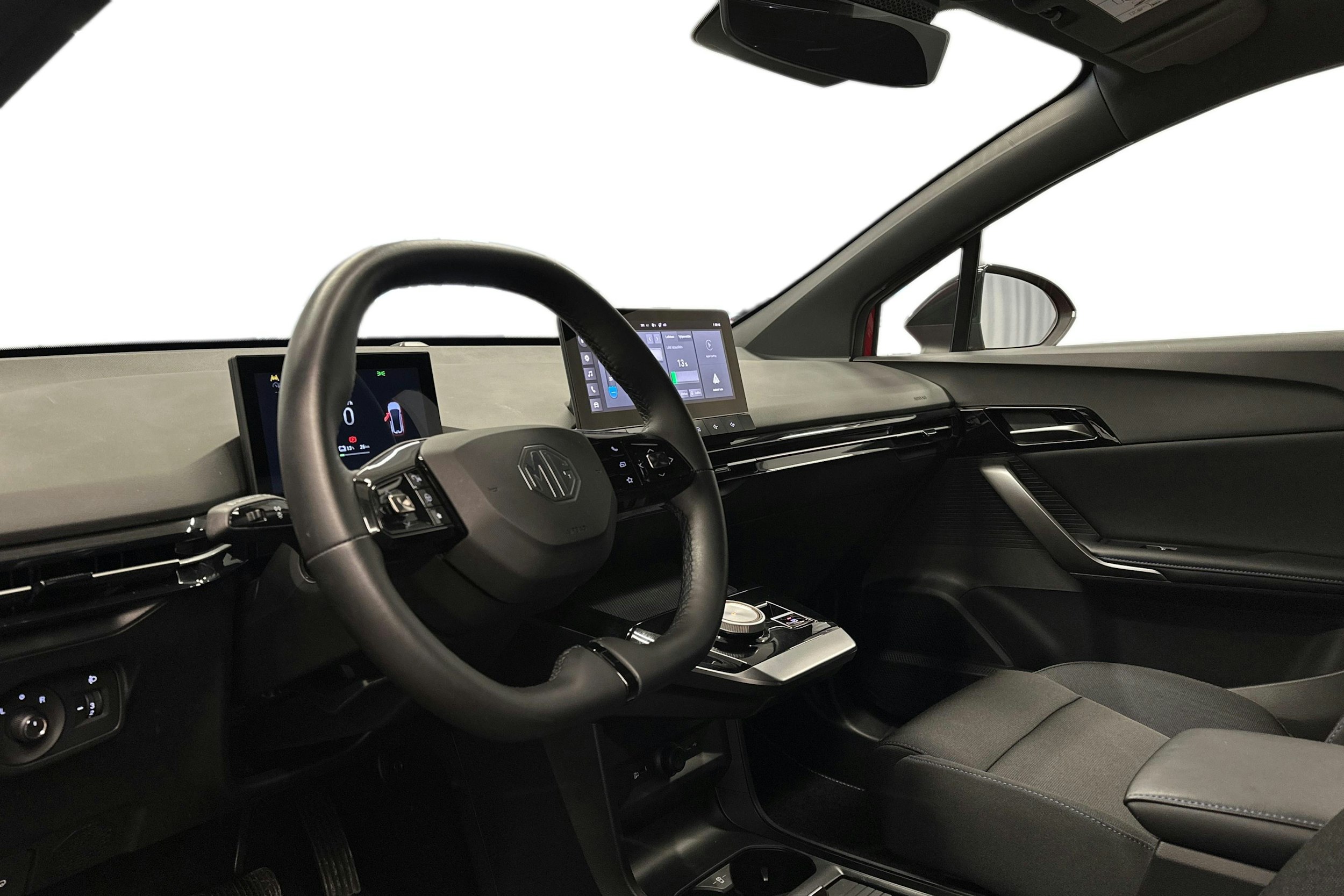 punainen MG MG4 2023 kuva 7.