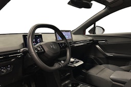 punainen MG MG4 2023 kuva 7.