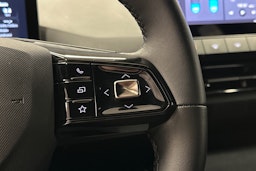 punainen MG MG4 2023 kuva 18.