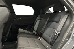 harmaa MG MG4 2023 kuva 8.