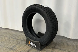 harmaa MG MG4 2023 kuva 10.