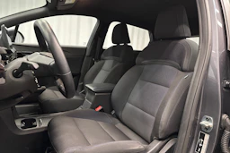 harmaa MG MG4 2023 kuva 12.