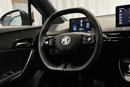 harmaa MG MG4 2023 kuva 13.