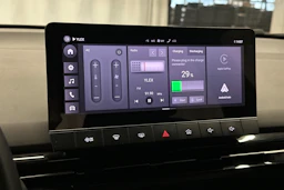 harmaa MG MG4 2023 kuva 18.