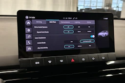 harmaa MG MG4 2023 kuva 20.