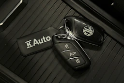 harmaa MG MG4 2023 kuva 28.