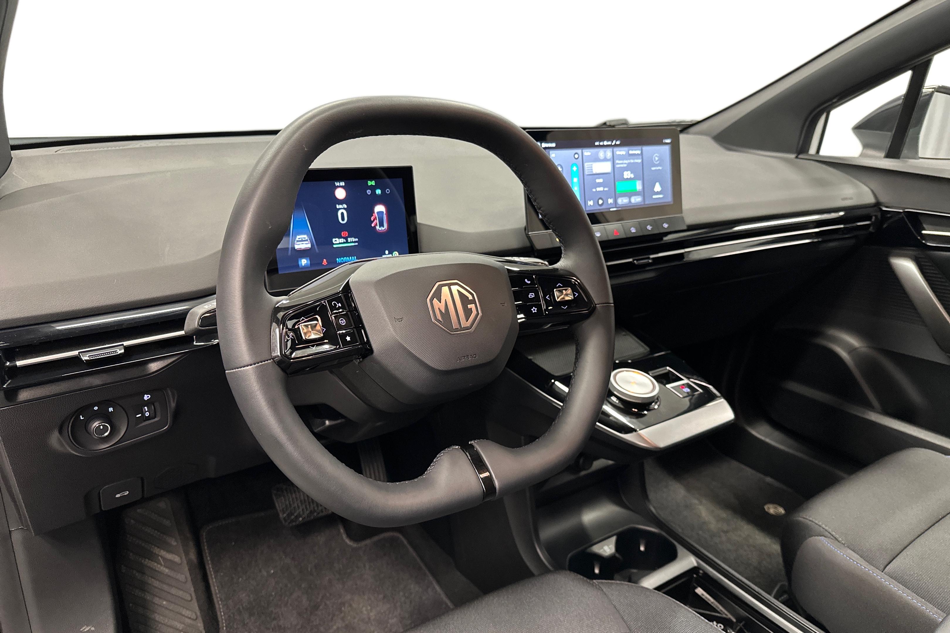 MG MG4 Standard 51 kWh 2024, photo 6/30