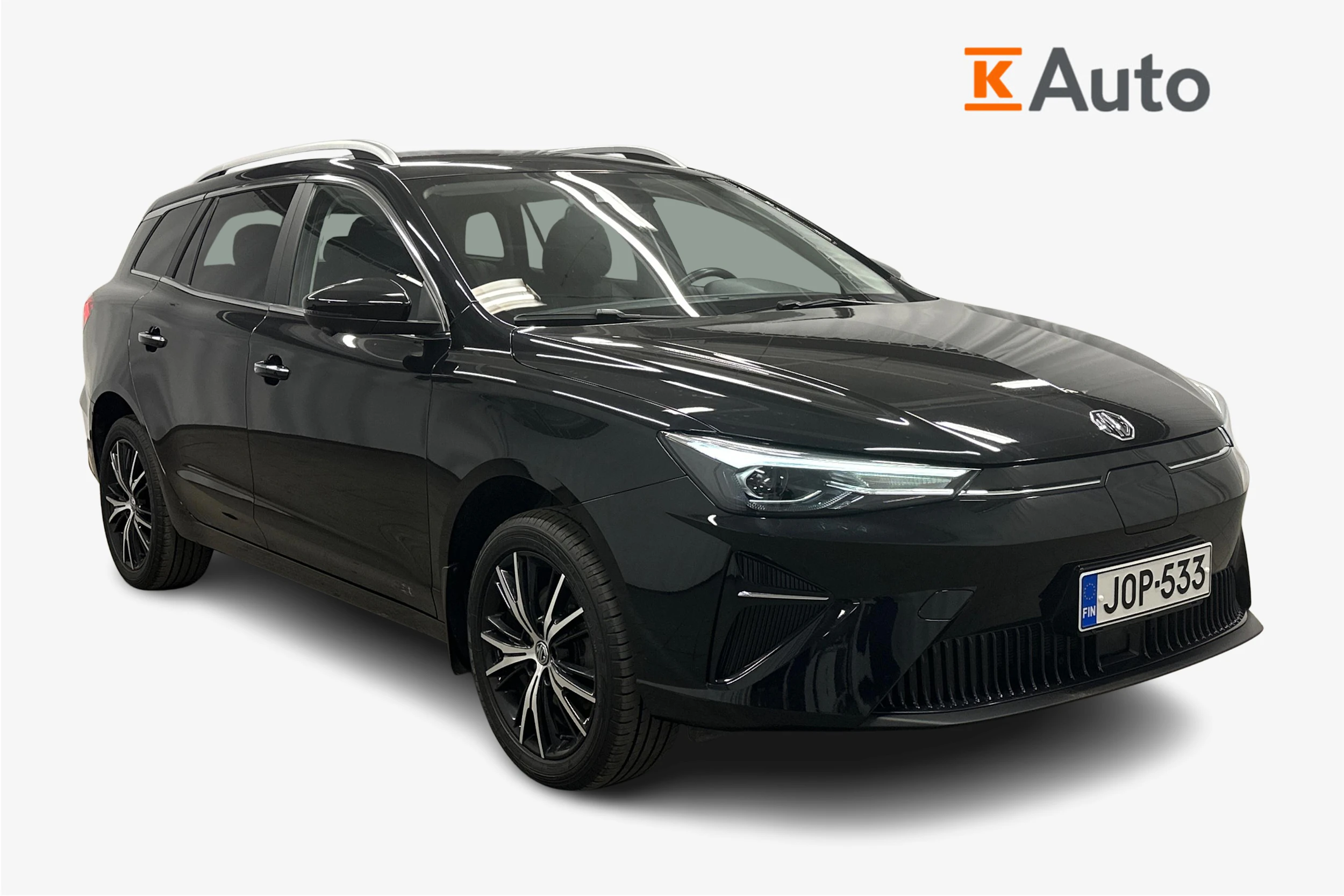 musta MG MG5 2022 kuva 1.