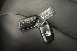 valkoinen MG MG5 2022 kuva 30.