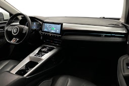 valkoinen MG MG5 2022 kuva 7.