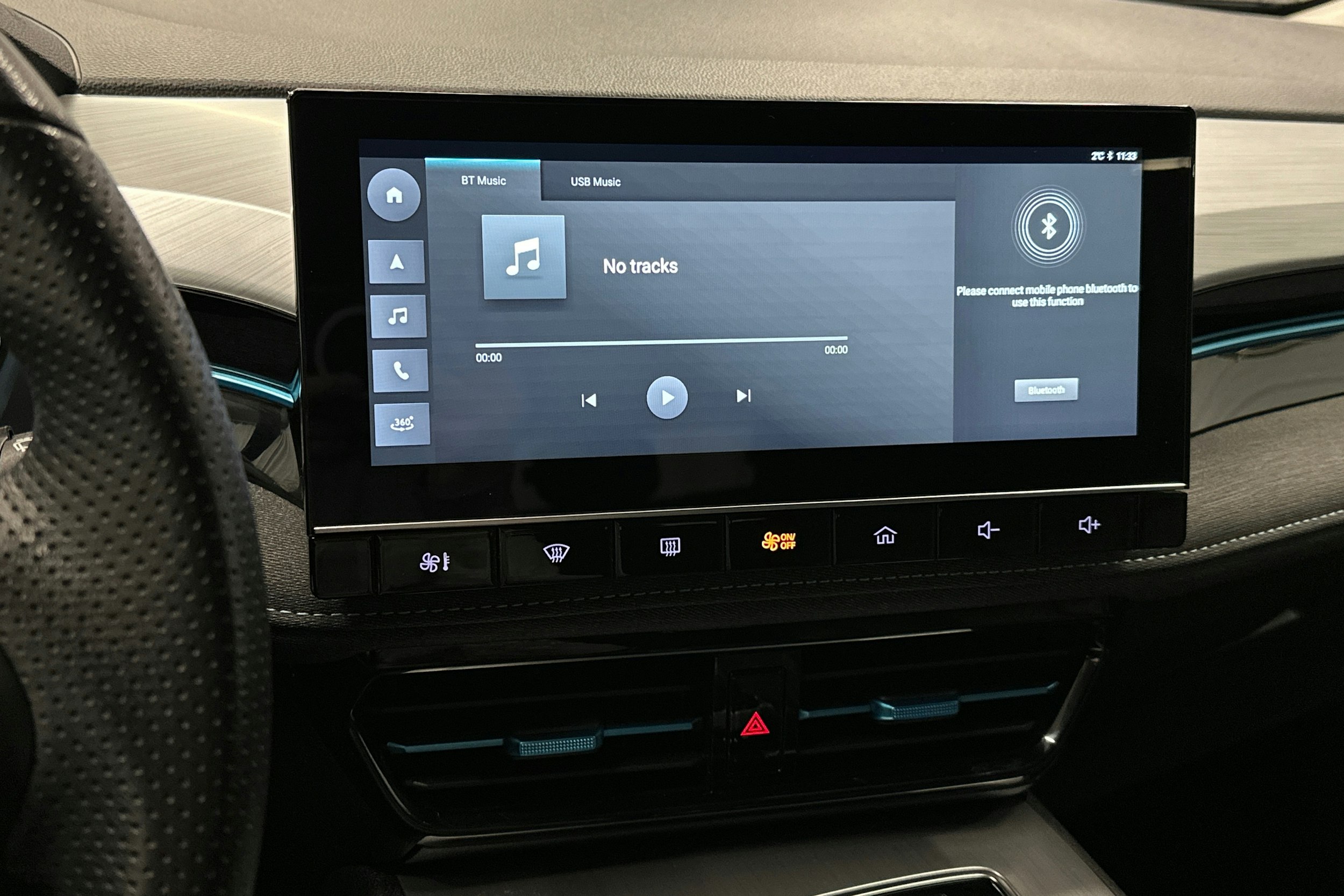 valkoinen MG MG5 2022 kuva 20.