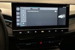 valkoinen MG MG5 2022 kuva 27.