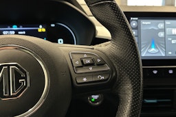 harmaa MG MG5 2022 kuva 19.