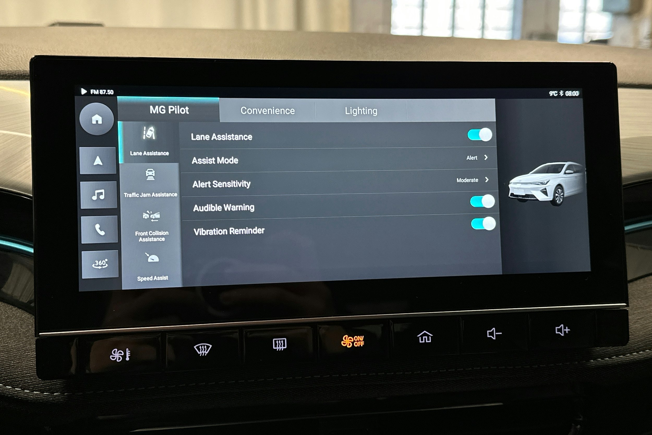 harmaa MG MG5 2022 kuva 24.