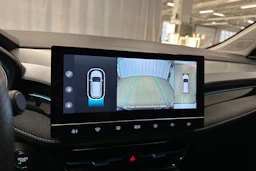 harmaa MG MG5 2022 kuva 15.