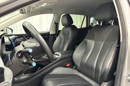 harmaa MG MG5 2022 kuva 22.