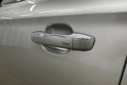 harmaa MG MG5 2022 kuva 25.