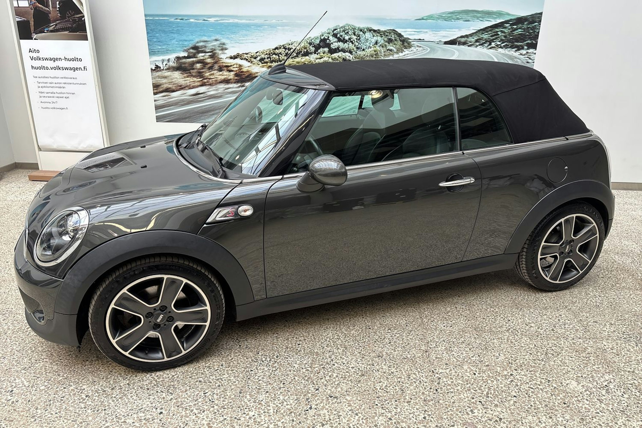 harmaa Mini Cabrio 2014 kuva 17.