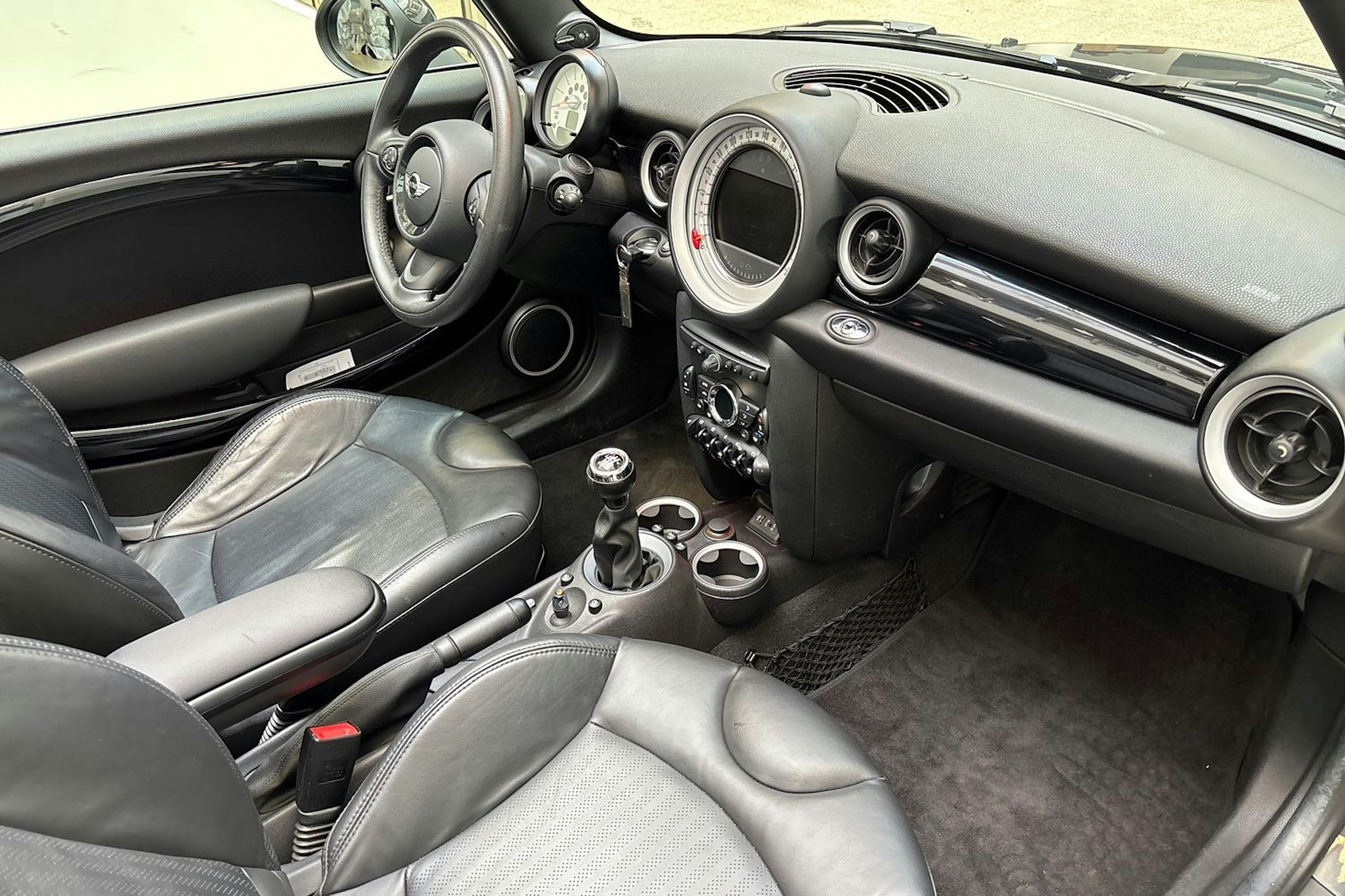 harmaa Mini Cabrio 2014 kuva 22.