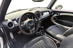 valkoinen Mini Cabrio 2015 kuva 3.