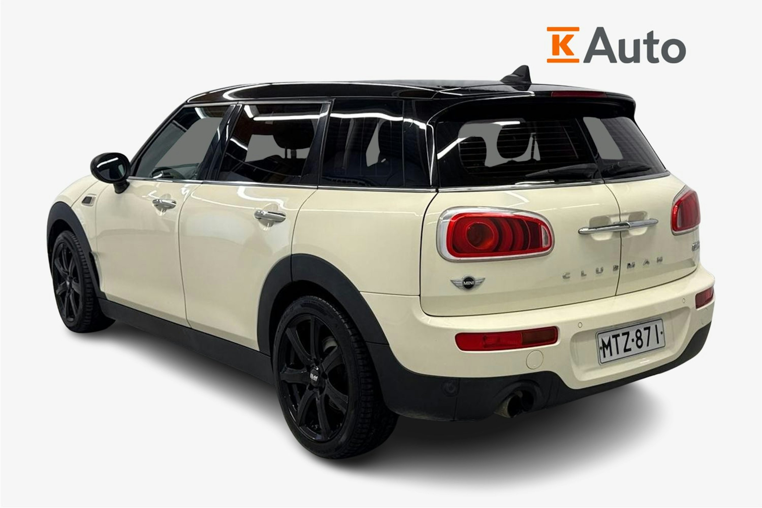valkoinen Mini Clubman 2016 kuva 2.