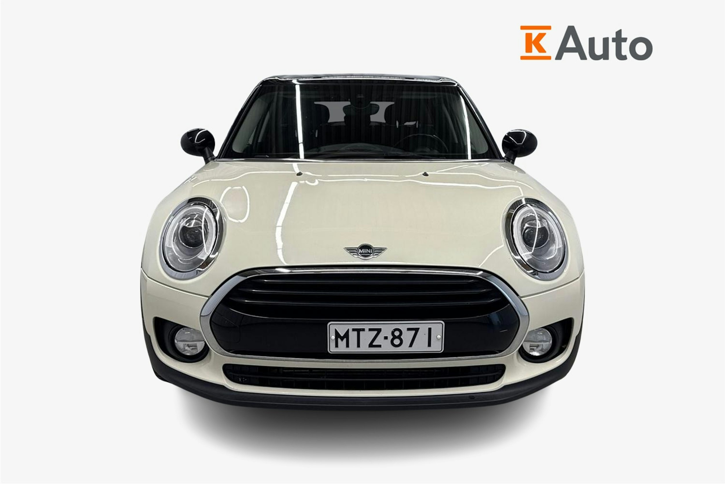 valkoinen Mini Clubman 2016 kuva 5.