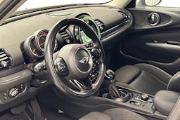 valkoinen Mini Clubman 2016 kuva 7.