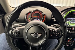 valkoinen Mini Clubman 2016 kuva 14.