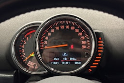 valkoinen Mini Clubman 2016 kuva 15.