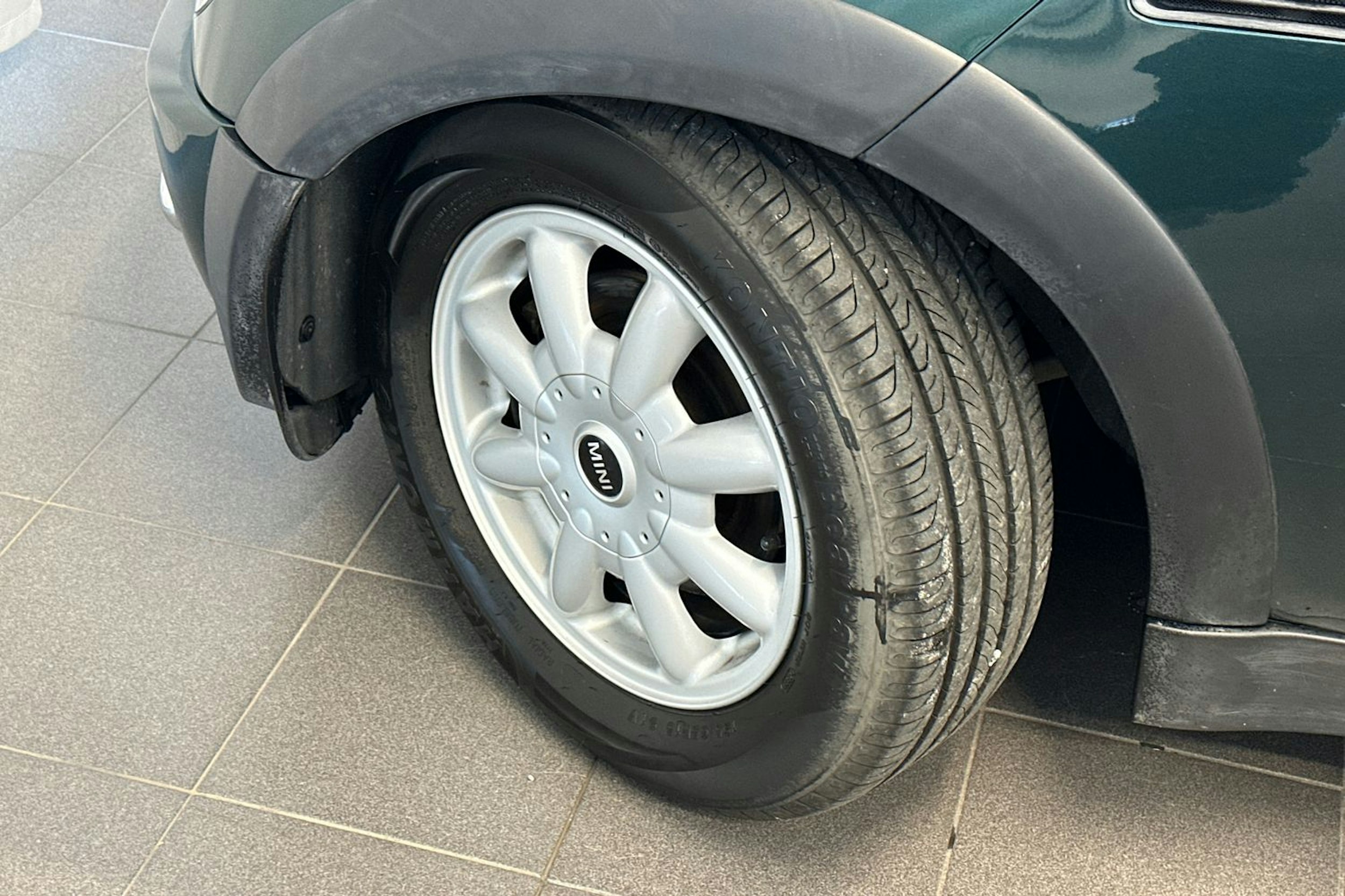vihreä Mini Cooper 2004 kuva 13.