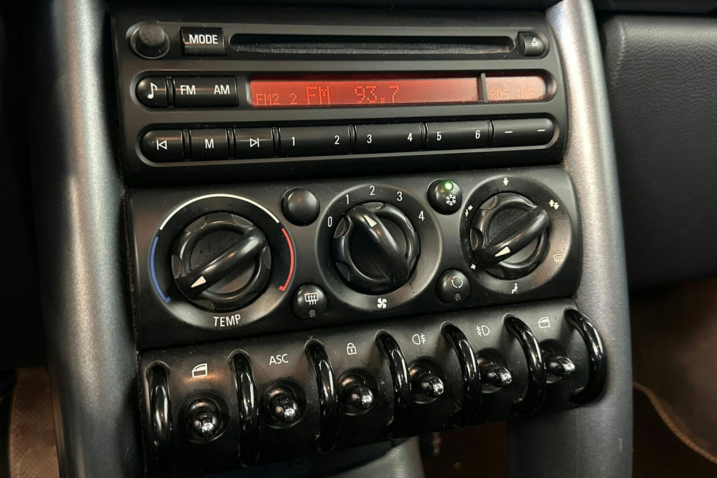 vihreä Mini Cooper 2004 kuva 19.