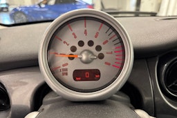 valkoinen Mini Cooper 2005 kuva 14.