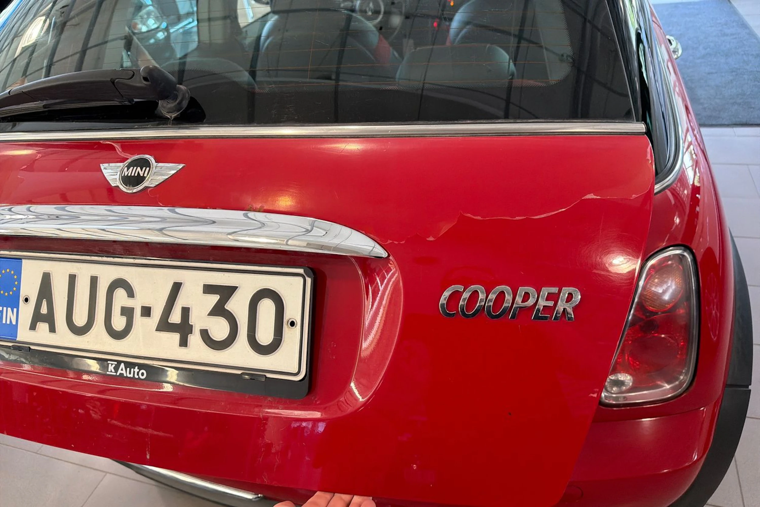Punainen Mini Cooper 2006 kuva 23.