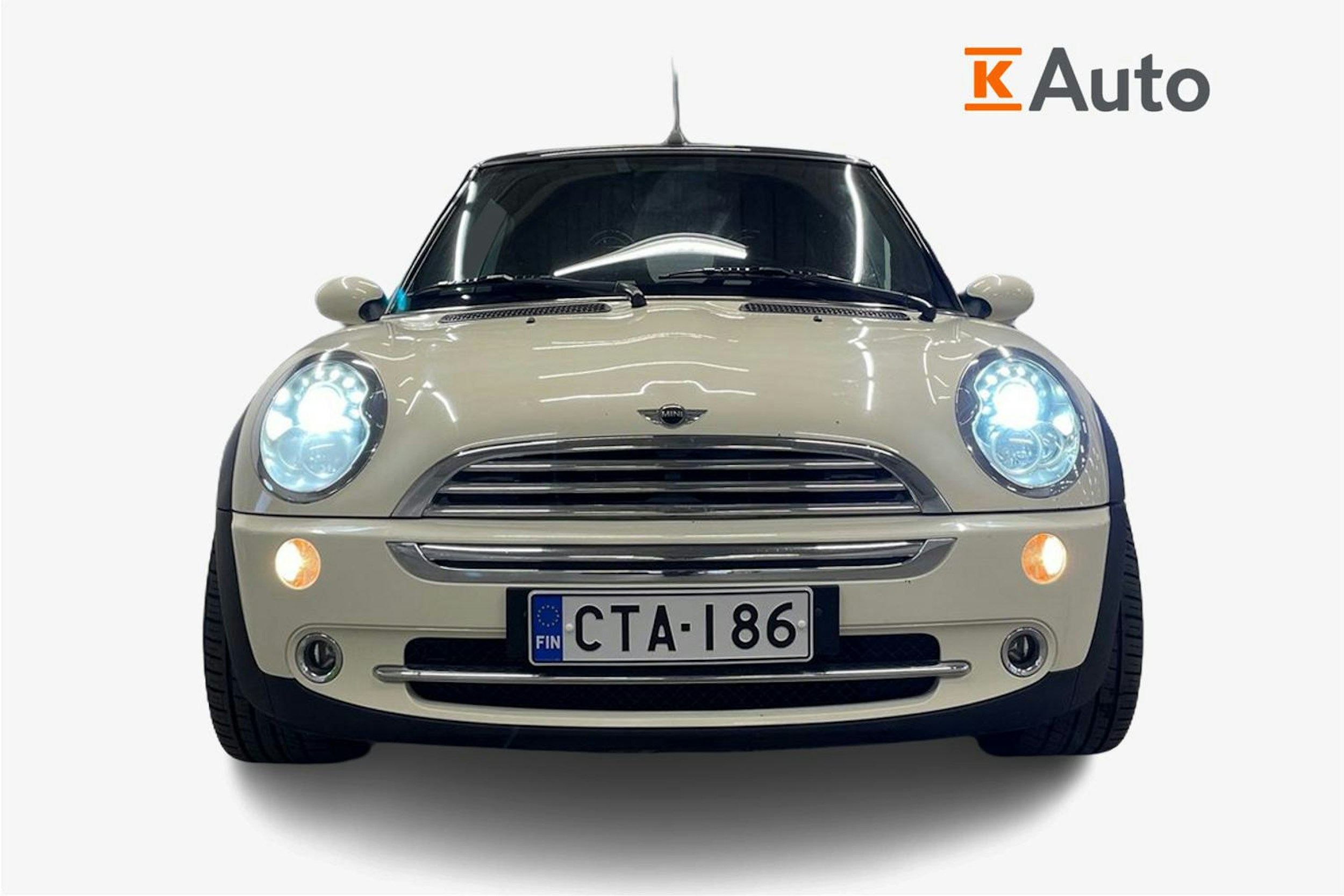 valkoinen Mini Cooper 2008 kuva 4.