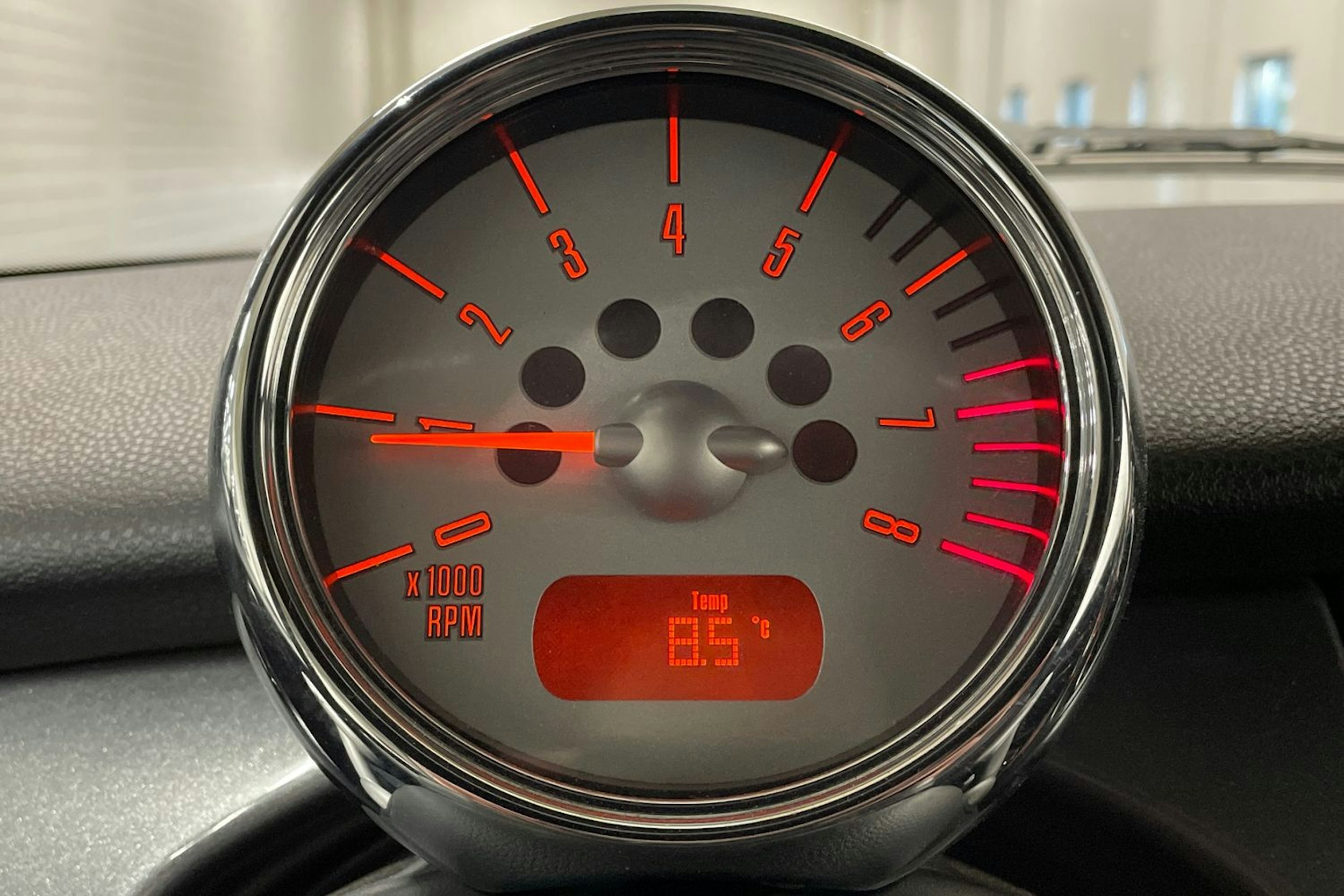 valkoinen Mini Cooper 2008 kuva 12.