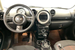 punainen Mini Cooper 2013 kuva 7.