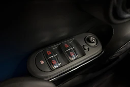 valkoinen Mini Cooper 2020 kuva 27.