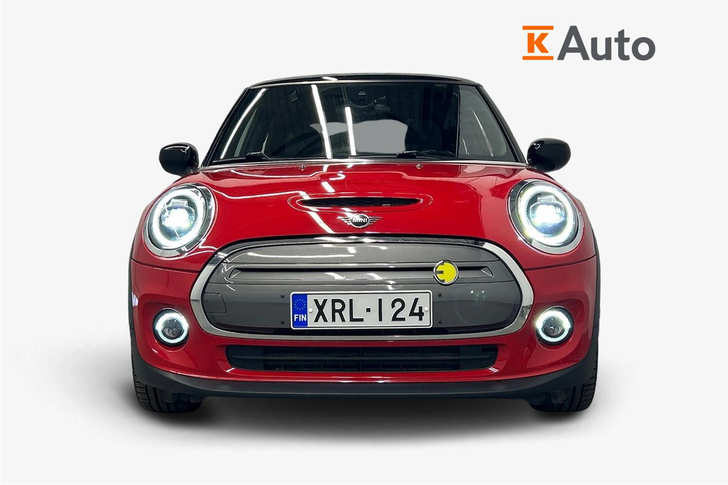 punainen Mini Cooper SE 2021 kuva 5.