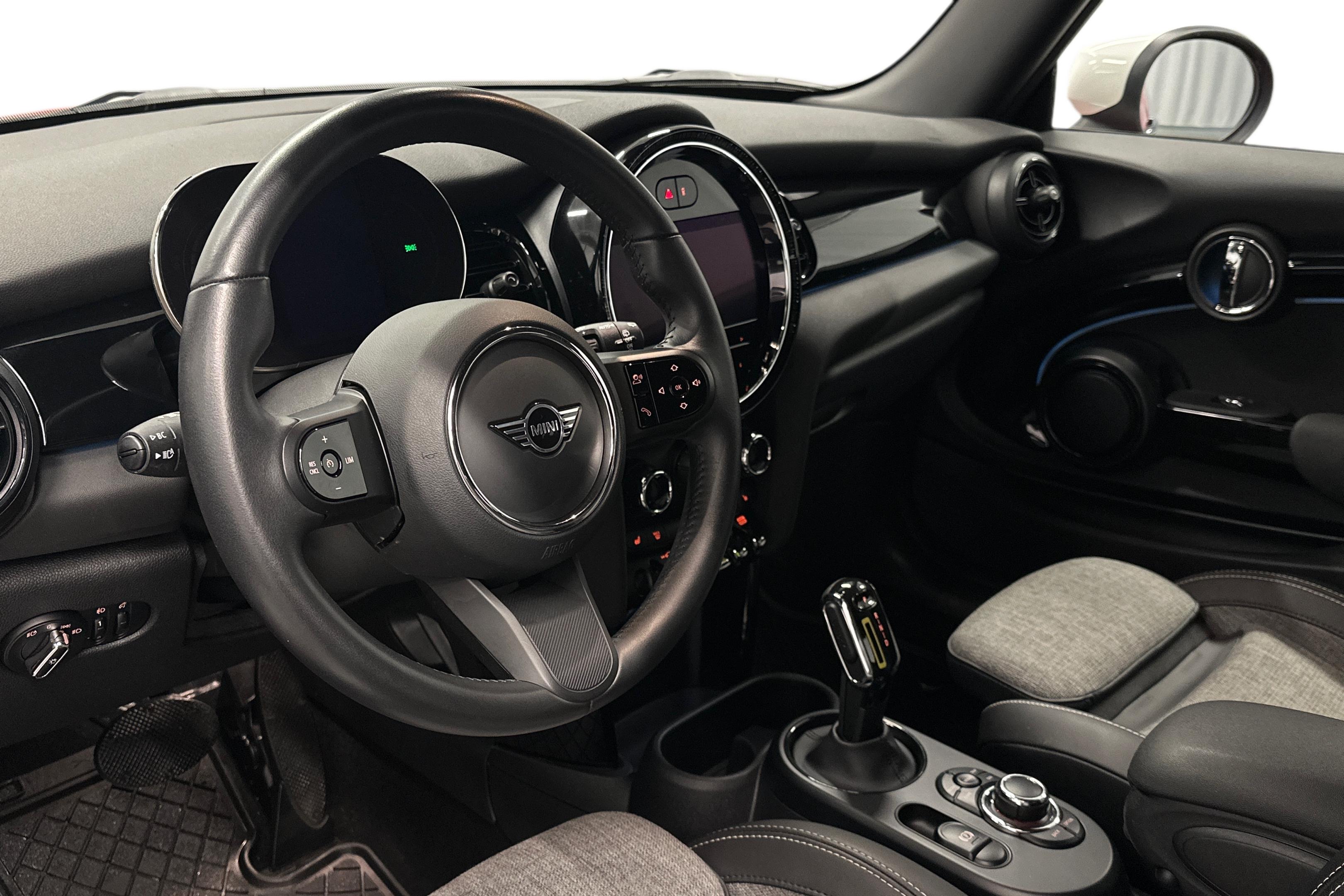 MINI Cooper SE | SOH:96% | 2023, photo 6/30