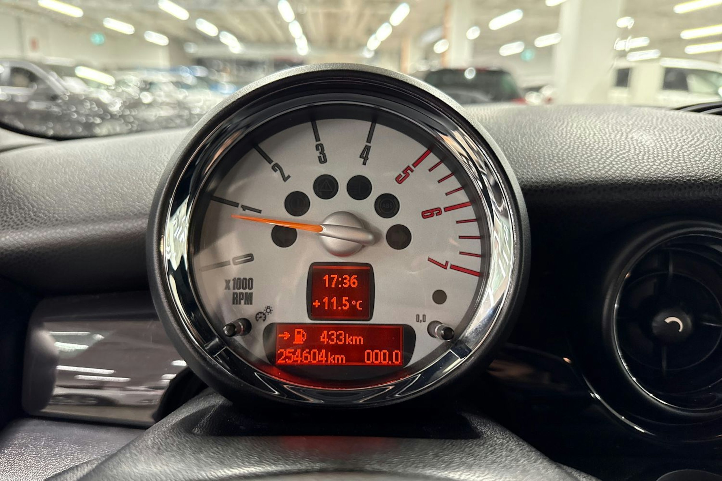 sininen Mini Cooper D 2009 kuva 12.