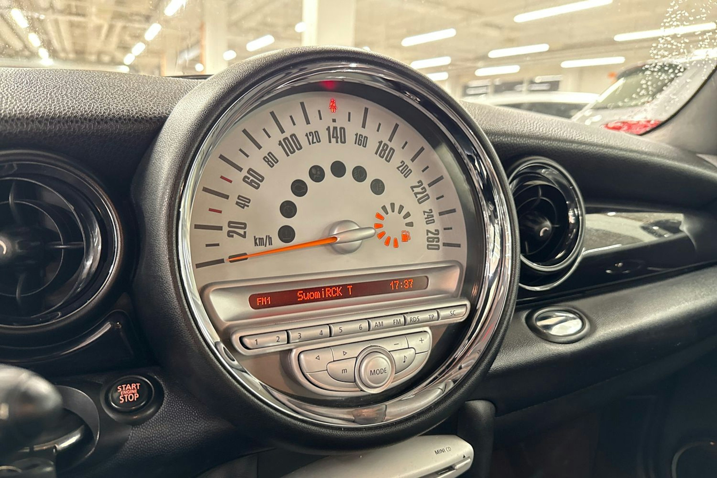 sininen Mini Cooper D 2009 kuva 13.