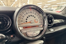 sininen Mini Cooper D 2009 kuva 13.