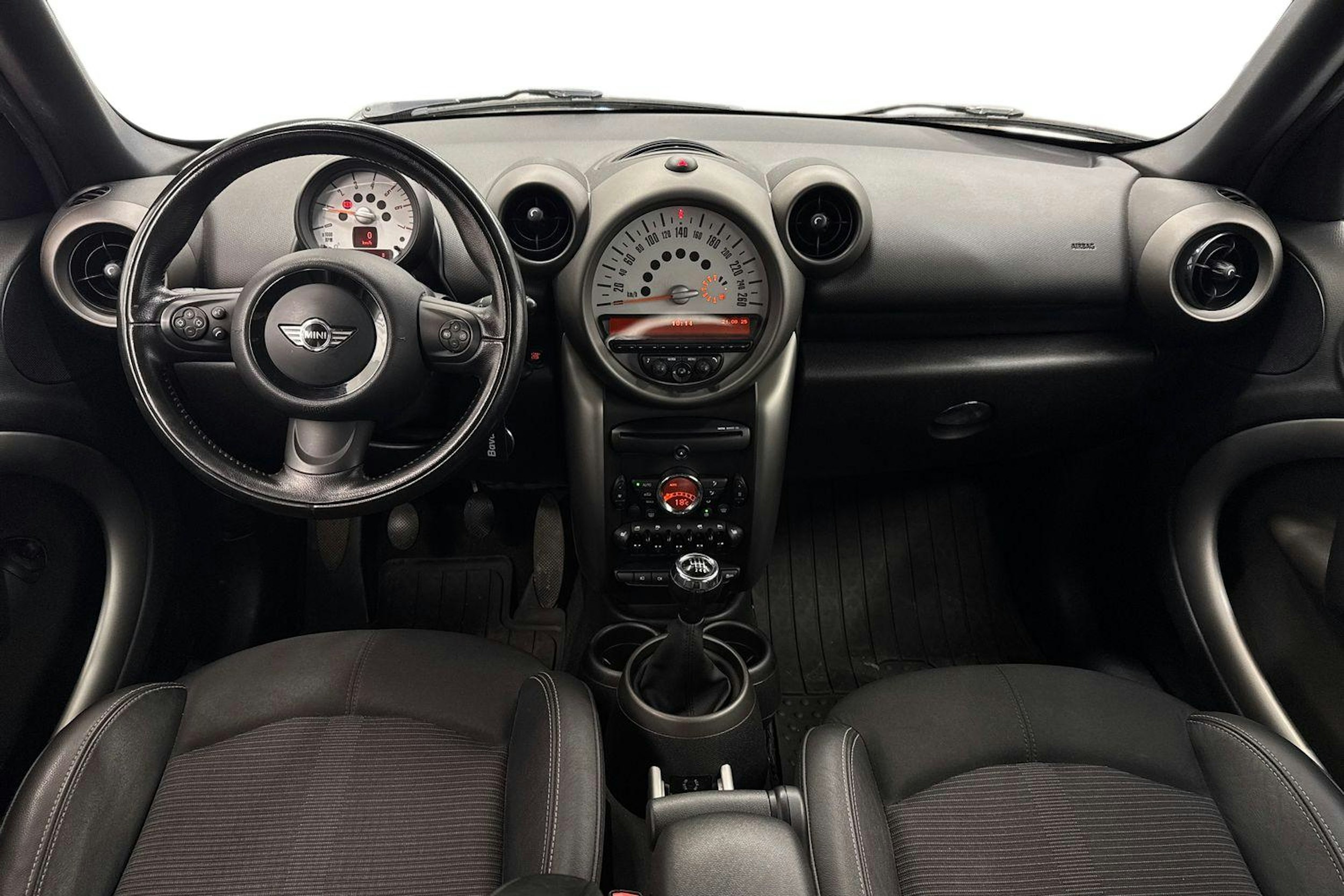 Vihreä Mini Cooper D 2011 kuva 7.