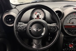 Vihreä Mini Cooper D 2011 kuva 11.