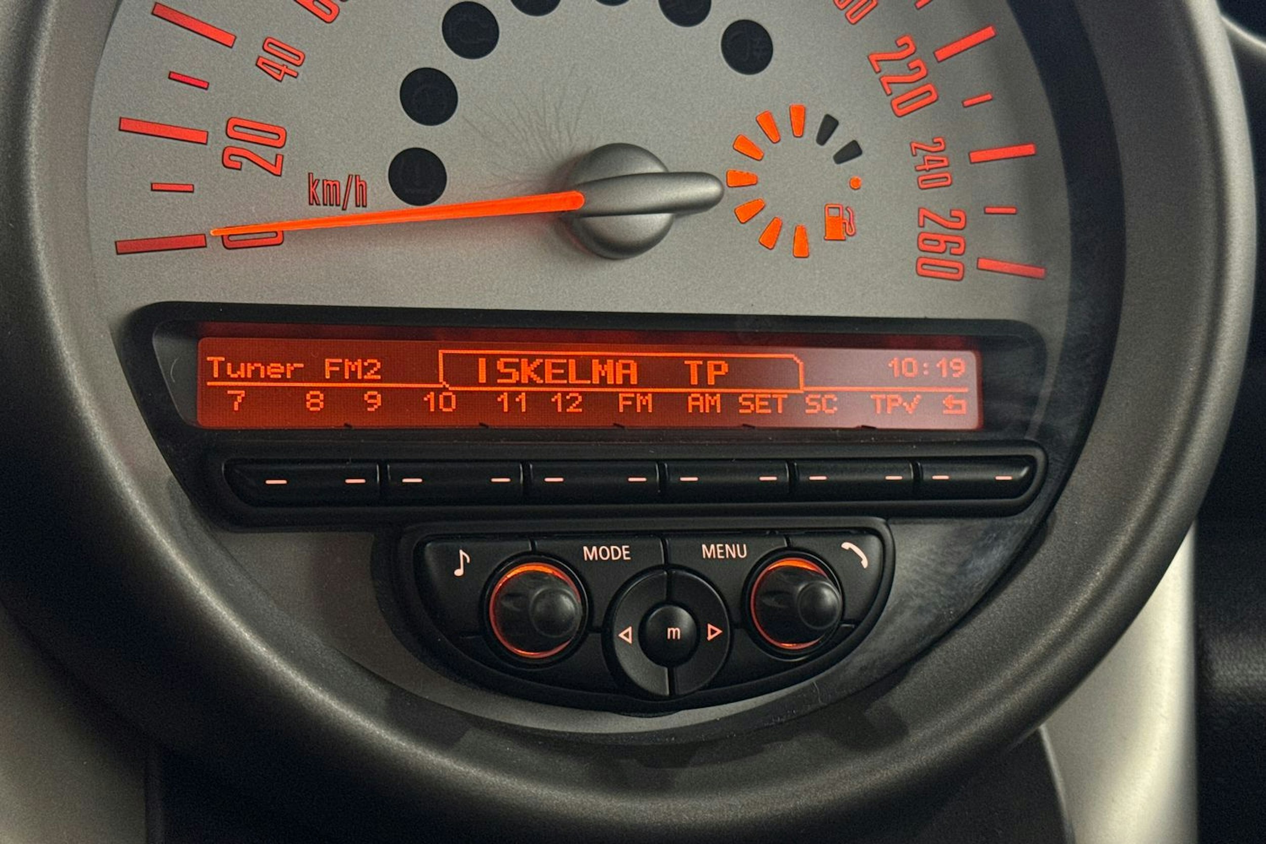 Vihreä Mini Cooper D 2011 kuva 19.