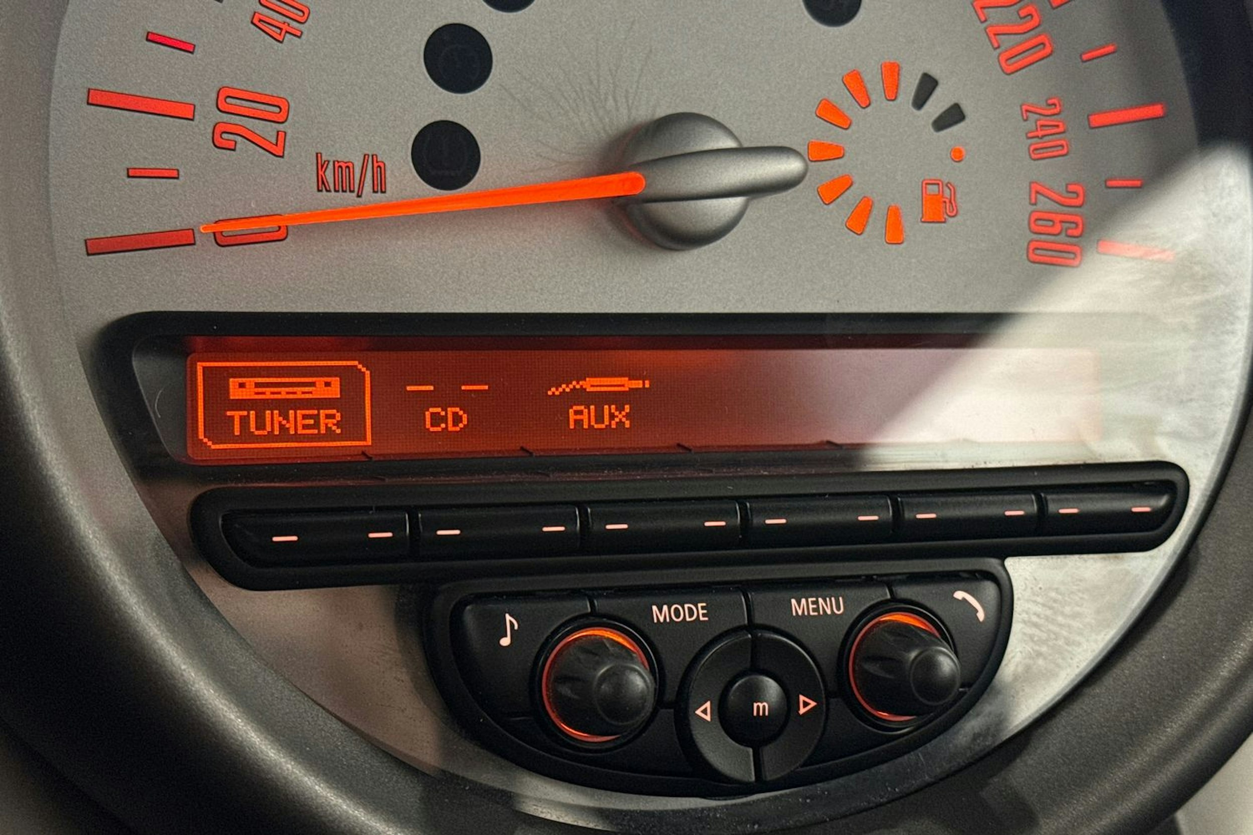 Vihreä Mini Cooper D 2011 kuva 20.