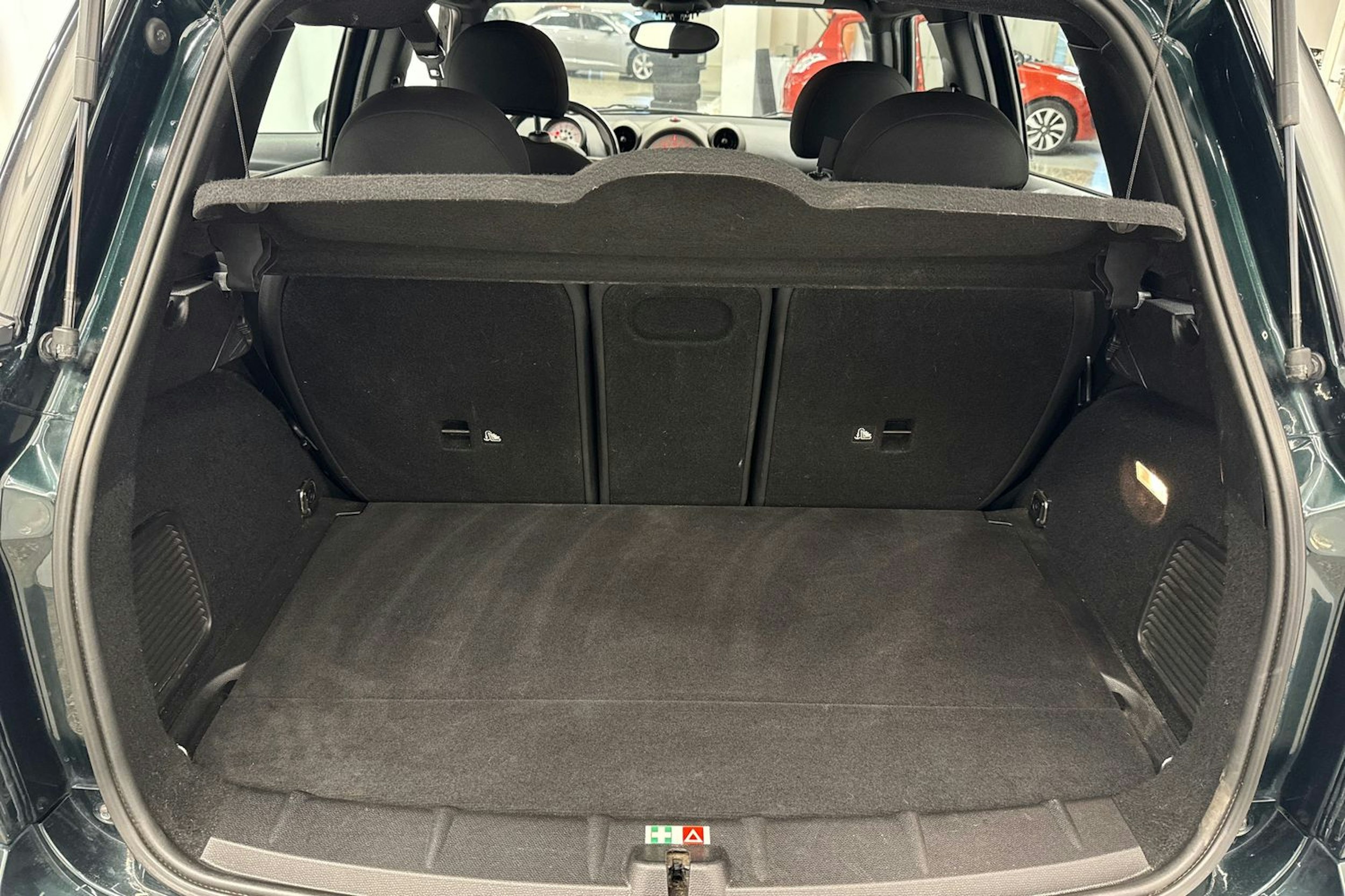 Vihreä Mini Cooper D 2011 kuva 25.