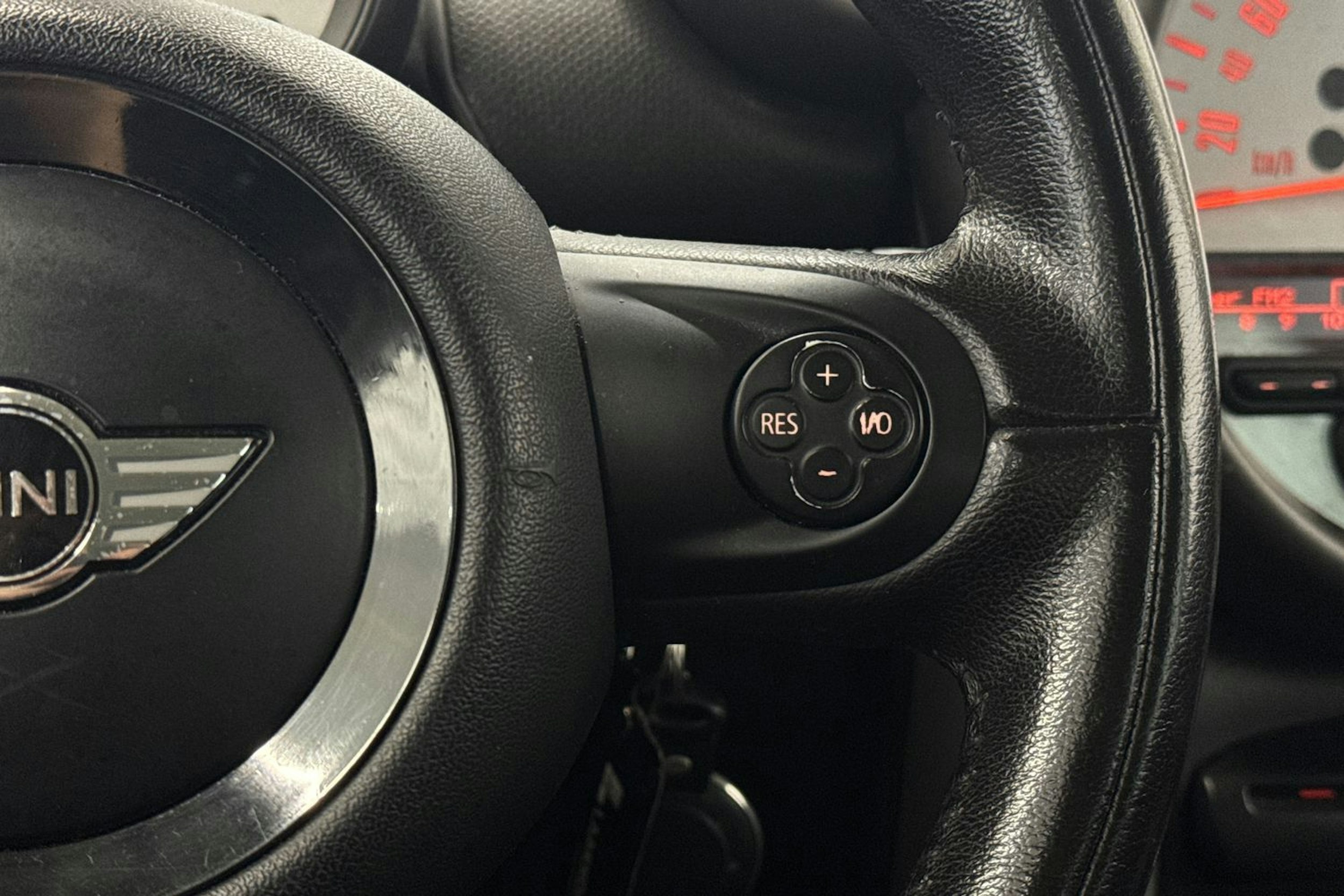 Sininen Mini Cooper D 2011 kuva 16.