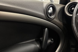 Sininen Mini Cooper D 2011 kuva 18.